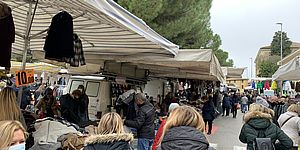 Tende bancarelle del mercato