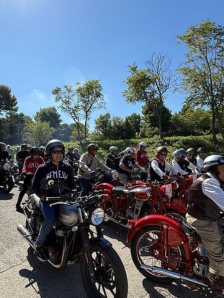 Benelli Week, Biancani in sella per il gran finale “La Musica della Moto” Biancani ed altri in moto