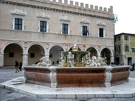 'La Pupilla' fontana di Piazza del popolo