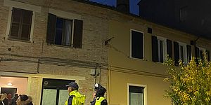 ciminiera ceramiche Molaroni con vigile