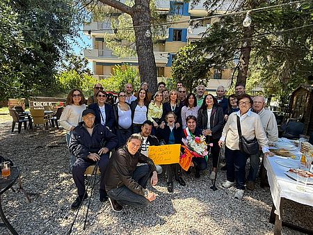 Pierina Decorte festeggia 100 anni, il sindaco Biancani porta gli auguri della città Pierina Decorte con famigliari e Biancani