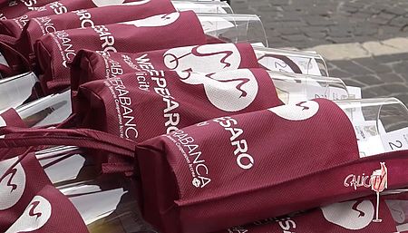 Calice dentro porta calici