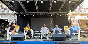 Ricci Vimini e organizzatori di UlisseFest sul palco