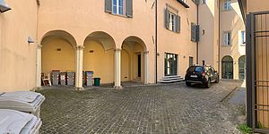 Corte di Palazzo Gradari