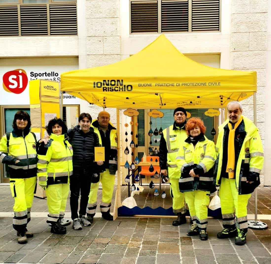 Biancani con gruppo Protezione Civile