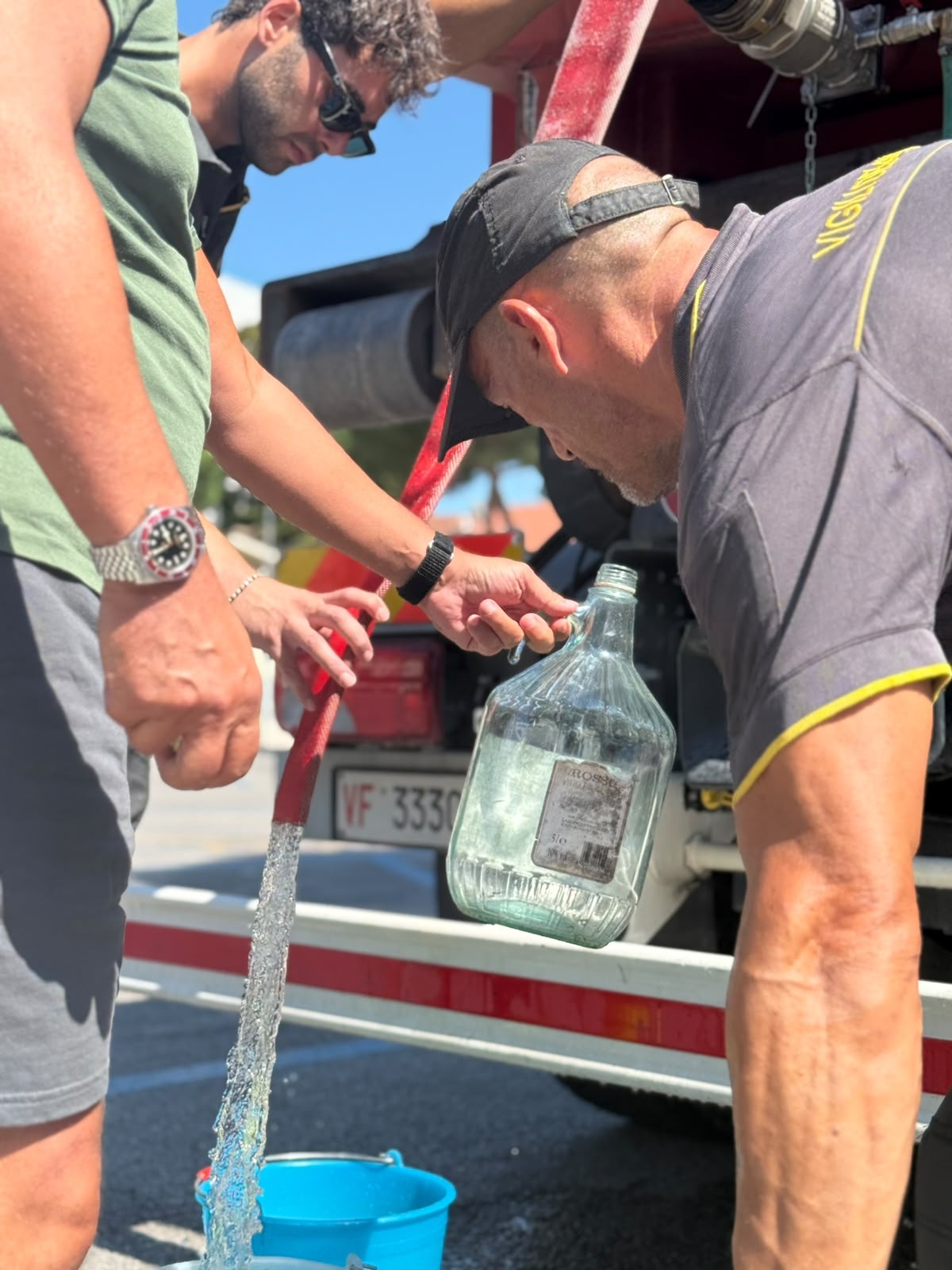 Autobotte per la distribuzione dell'acqua potabile