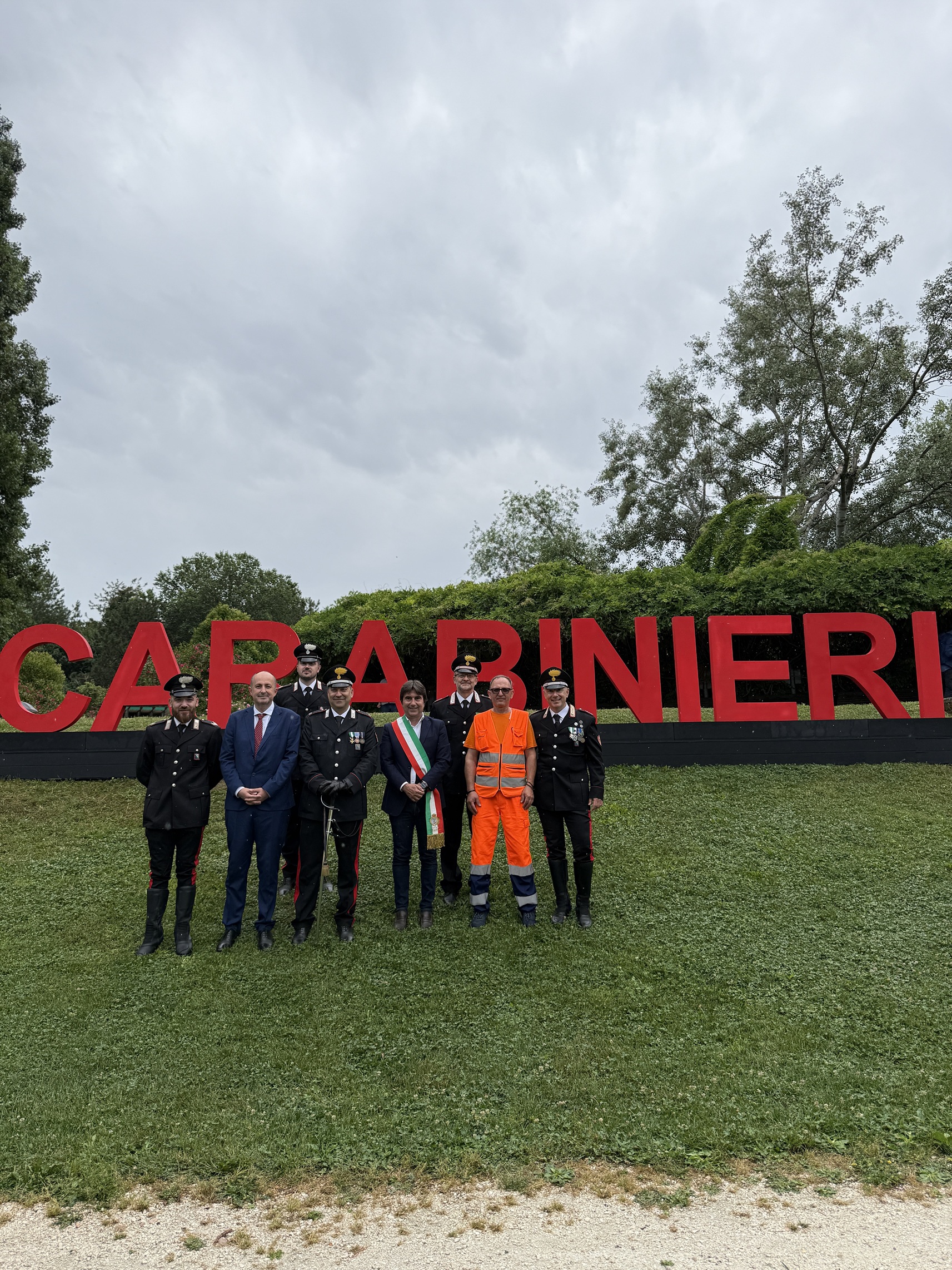 Indagine sui giovanissimi per fabbricazione e porto di ordigni incendiari a Pesaro, Biancani e Mengucci: «Grazie a Carabinieri e Procura per il lavoro svolto»