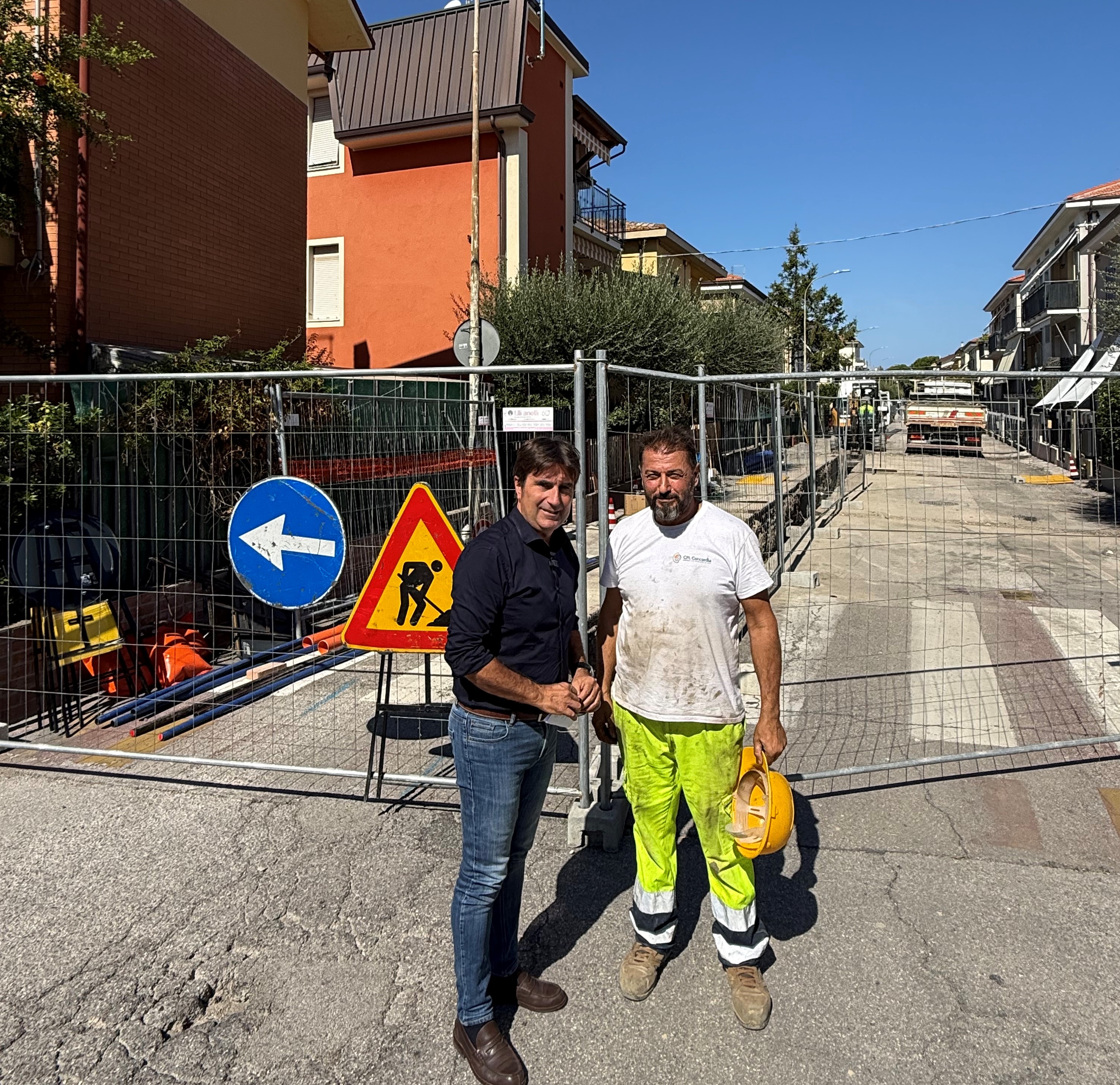 Biancani con operaio